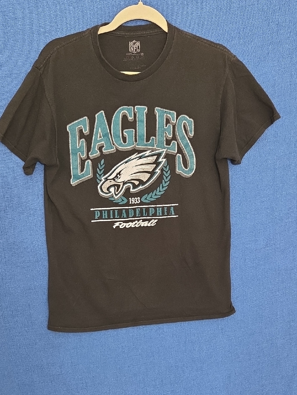Official NFL Philadelphia Eagles Black Teal Graphic Short‎ Sleeve Tee Medium